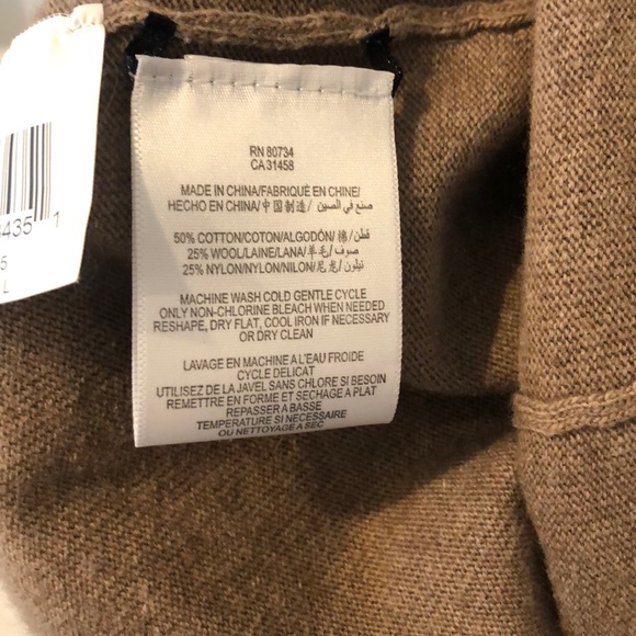 BCBG oversized camel sweater - Picture 7 of 7